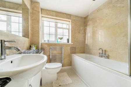 Trehill Bathroom.jpg