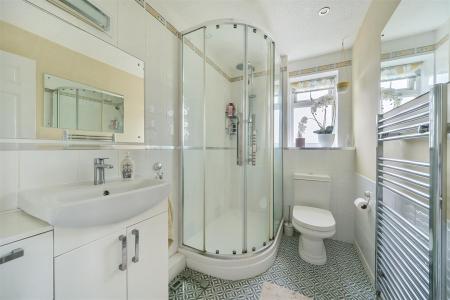 Badgers Shower Room.jpg