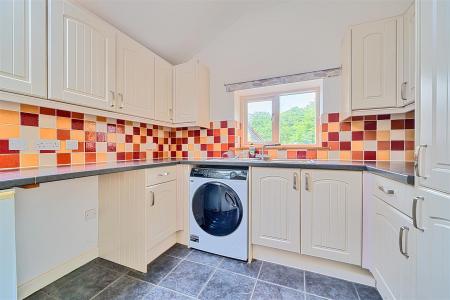 Earlscombe Utility.jpg