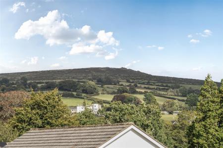 Crescent Gdns view n2.jpg