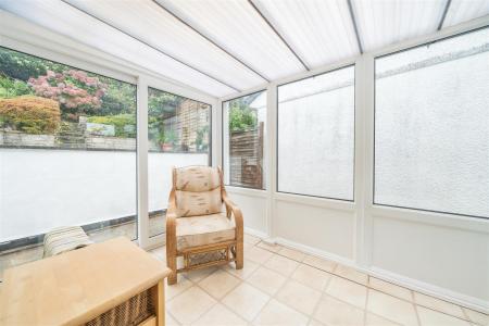 Crescent Gdns Conservatory.jpg