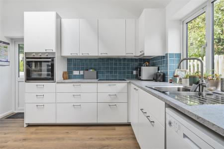 Yeolland Park Kitchen.jpg