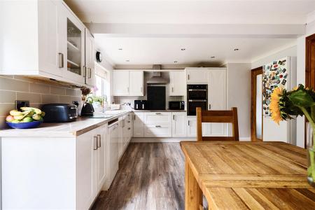 Cole Lane Kitchen..jpg