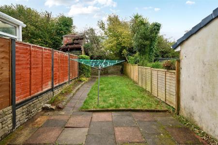 Elizabeth Close Garden.jpg