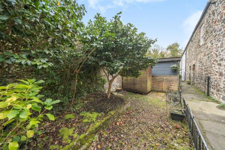 Harris Cotts Private Space.jpg