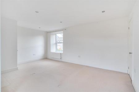 Harris Cotts Bedroom.jpg