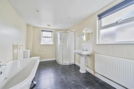 Market Road Bathroom.jpg