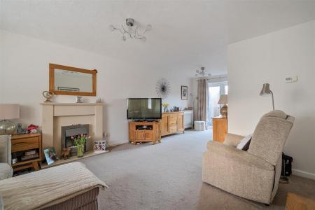 Primrose Sitting Room Post xmas 1.jpg