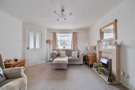 Primrose Sitting Room. Post xmas 3.jpg