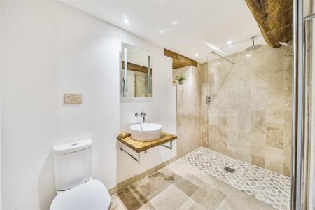 East Barn Family Shower Room.jpg