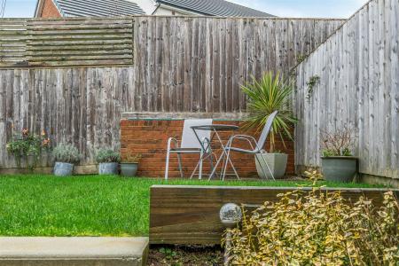 Edgemill Garden..jpg