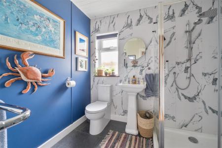 Fairview Bathroom 26.jpg