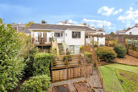 Fairview E26.jpg