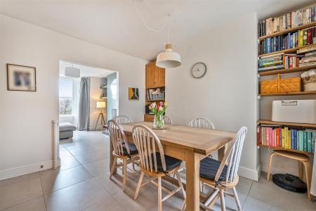 Flete View Dining.jpg