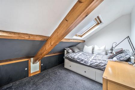 Flete View Attic.jpg