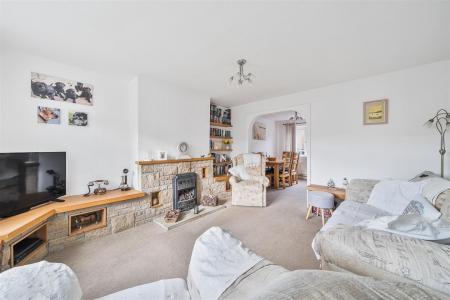 Woodburn SittingRoom.jpg