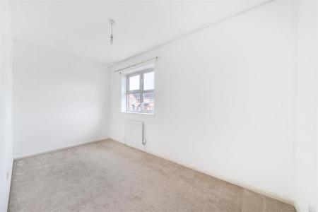 Heather Walk Bed 2.jpg