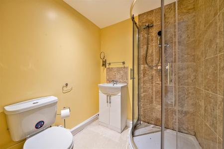 Ivy Cottages Annexe Shower.jpg