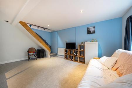 Ivy Cottages Annexe Sitting Room.jpg