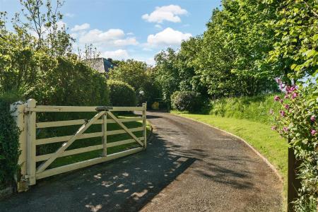 Ladywell Entrance.jpg