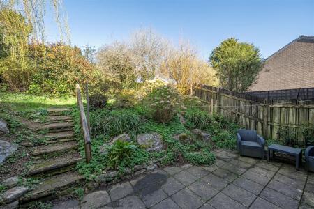 Barn Close Garden.jpg