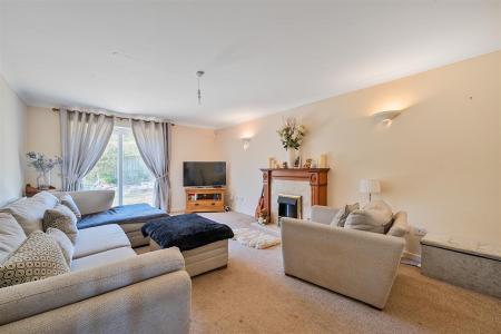 Drovers Sitting Room.jpg