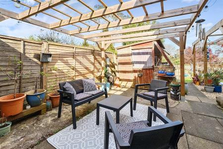 Cleeve Pergola.jpg