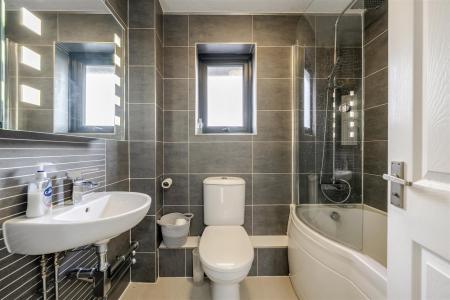 Ash Grove Bathroom.jpg