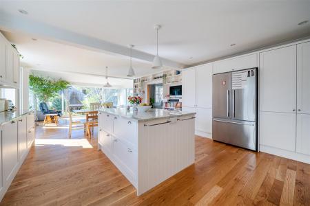 Cherry Kitchen..jpg