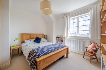 Cherry Bed 4.jpg