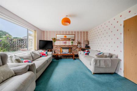 Buddle Sitting Room..jpg