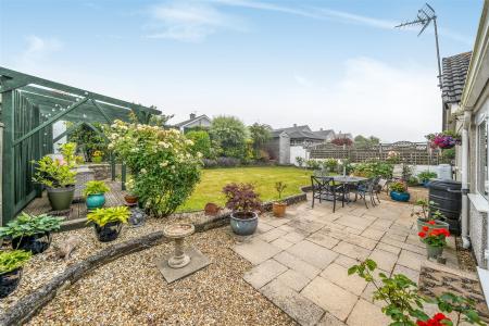 Longlands Garden Patio.jpg