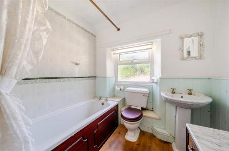 LPC Bathroom.jpg
