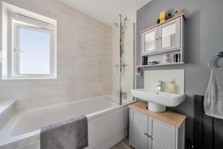 Bonville Bathroom.jpg