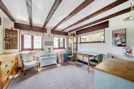 Moor Rest Dining Room.jpg