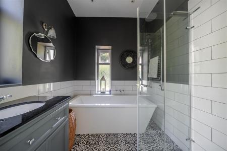 East H BathShower Room.jpg