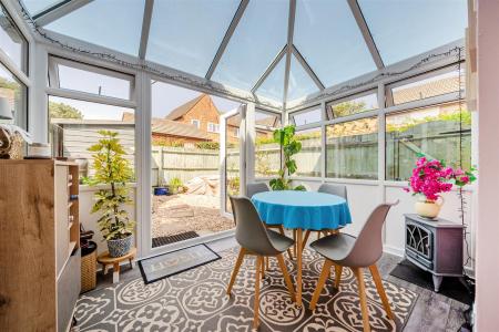 Greenfields Conservatory.jpg