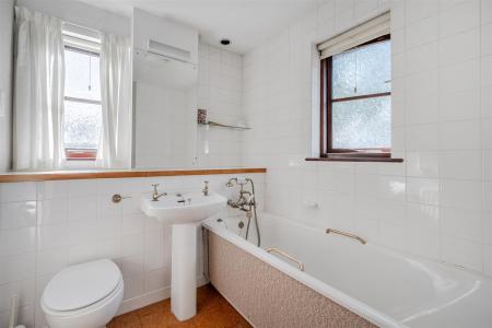 White House Bathroom.jpg