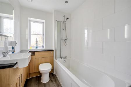 Lydford Bathroom.jpg