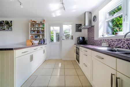 Savery Kitchen..jpg