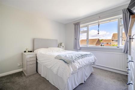 Savery Bed 2.jpg