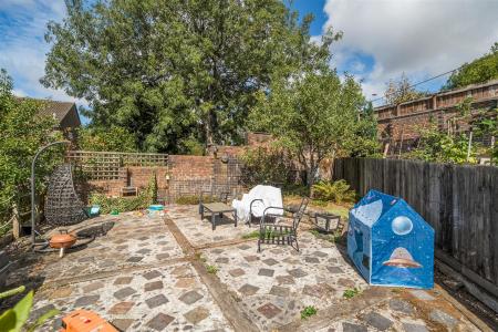 Savery Patio Garden.jpg