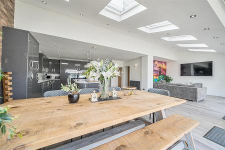 Open Plan Kitchen / Dining / Living Room