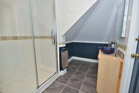 En Suite Shower