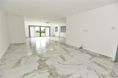 Open Plan Sitting