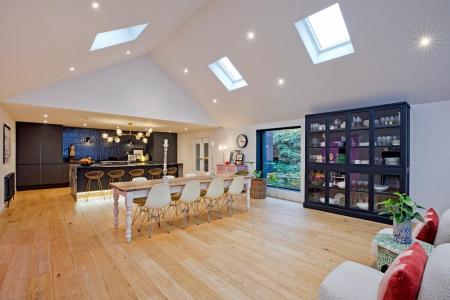 Living Area / Dining Kitchen