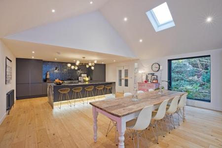 Living Area / Dining Kitchen