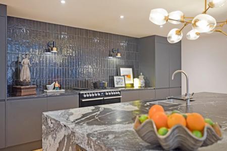 Living Area / Dining Kitchen