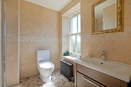 En Suite Shower Room