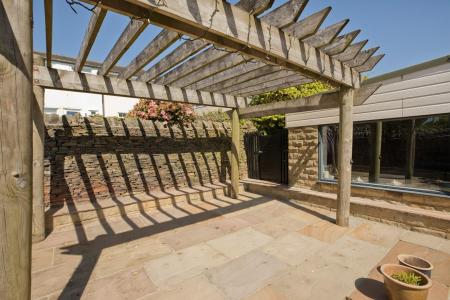 Moorland House Pagoda